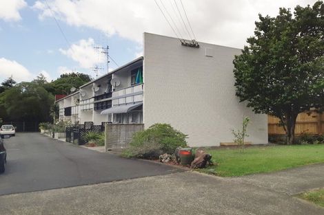 Photo of property in 2/5 Second Avenue, Avenues, Whangarei, 0110