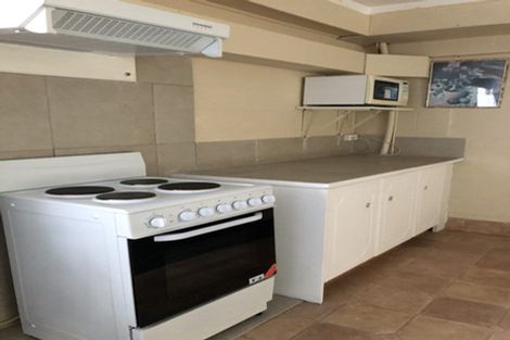 Photo of property in 17 Goodwood Drive, Goodwood Heights, Auckland, 2105