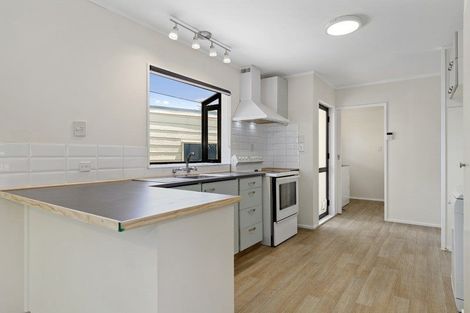 Photo of property in 27 Radiata Street, Fairview Downs, Hamilton, 3214