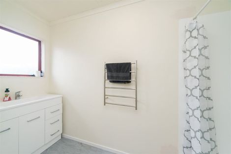 Photo of property in 1-6 Arli Court, Hokowhitu, Palmerston North, 4410