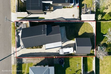 Photo of property in 56 Karewa Parade, Papamoa Beach, Papamoa, 3118