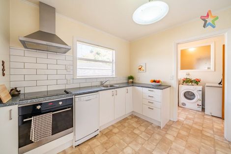 Photo of property in 29 Mcgowan Road, Wainuiomata, Lower Hutt, 5014