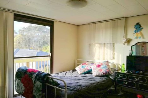 Photo of property in 5 Rosedale Road, Pinehill, Auckland, 0632