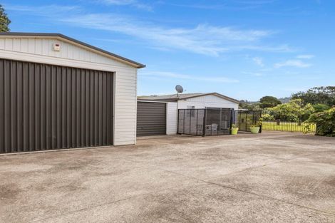Photo of property in 10 Hillview Road, Waihi Beach, 3611