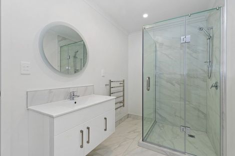 Photo of property in 2/29 May Street, Mount Maunganui, 3116