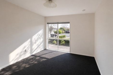 Photo of property in 6 Rowanwood Close, Halswell, Christchurch, 8025