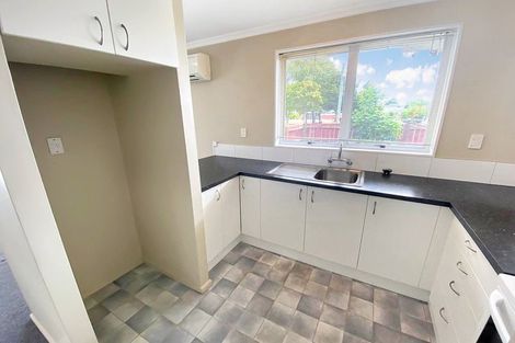 Photo of property in 1/46 Prestons Road, Redwood, Christchurch, 8051