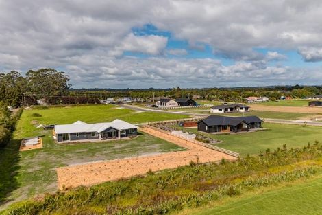 Photo of property in 6 The Lakes Drive, Kerikeri, 0230