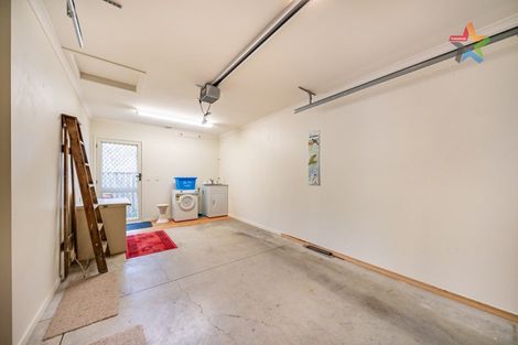 Photo of property in 10 Woodland Mews, Wainuiomata, Lower Hutt, 5014