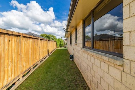 Photo of property in 16 Baska Voda Drive, Kerikeri, 0230