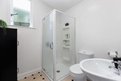 Photo of property in 78 Glenmore Street, Northland, Wellington, 6012