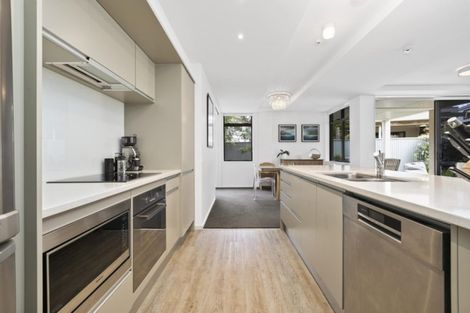 Photo of property in Vivaldi Apartments, 7/48 Marine Parade, Mount Maunganui, 3116