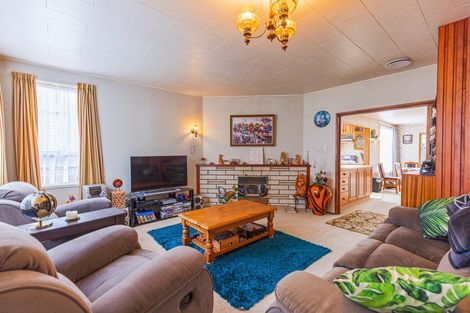 Photo of property in 79 Tyndall Street, Pahiatua, 4910