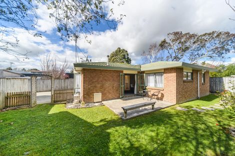 Photo of property in 72a Stanley Avenue, Palmerston North, 4414