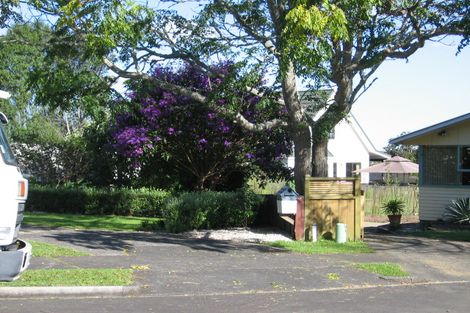 Photo of property in 12 Edgar Pearce Place, Howick, Auckland, 2014