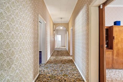 Photo of property in 265 Ravensbourne Road, Ravensbourne, Dunedin, 9022