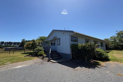 Photo of property in 38 Garth Road, Levin, 5571