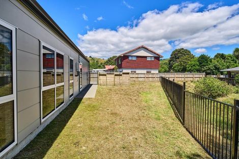 Photo of property in 5 Rotoiti Place, Paraparaumu, 5032