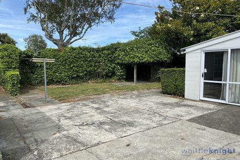 Photo of property in 35 Waimairi Road, Upper Riccarton, Christchurch, 8041