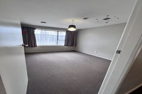 Photo of property in 5 Skerten Avenue, Hornby, Christchurch, 8042