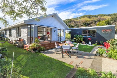 Photo of property in 2/74 Cambria Street, The Wood, Nelson, 7010