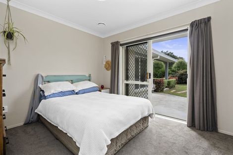 Photo of property in 268 Thornton Road, Cambridge, 3496