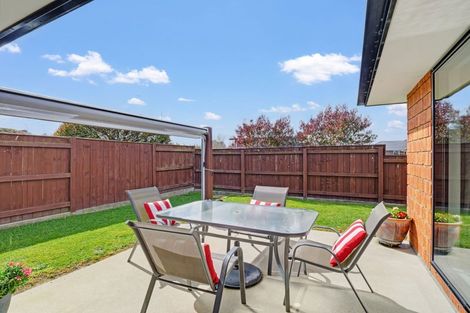 Photo of property in 2 Pegasus Place, Kelvin Grove, Palmerston North, 4414