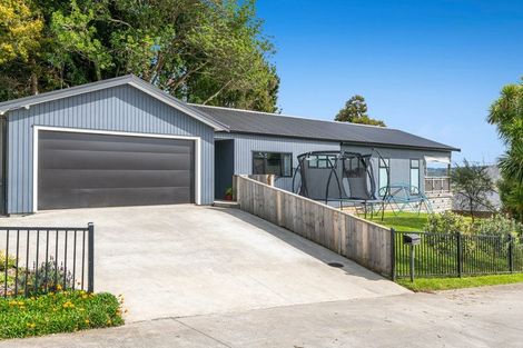 Photo of property in 4 St Julia Court, Helensville, 0800
