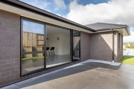 Photo of property in 10 Brendan Close, Omokoroa, 3114