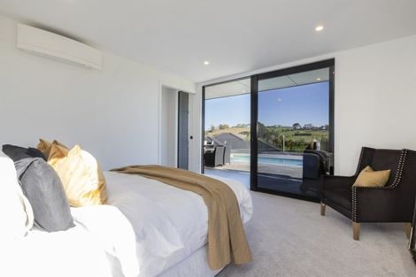 Photo of property in 15 Laly Haddon Place, Matakana, Warkworth, 0985