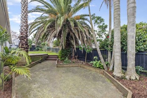 Photo of property in 144 Coxhead Road, Wattle Downs, Auckland, 2103