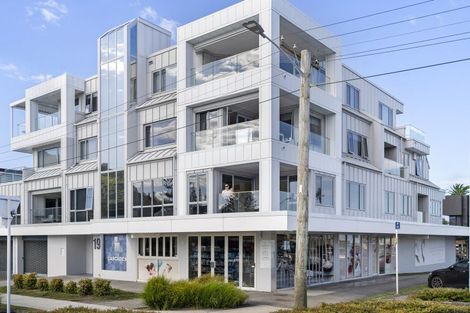 Photo of property in 6/19 Victoria Road, Mount Maunganui, 3116