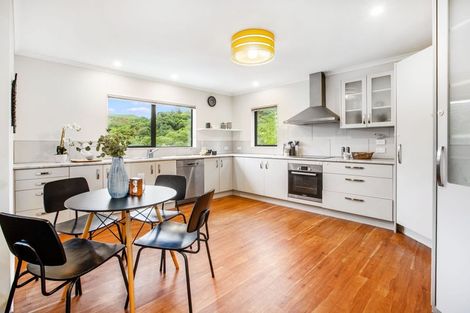 Photo of property in 25a Hiwi Crescent, Titahi Bay, Porirua, 5022