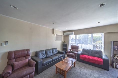 Photo of property in 5 Bristol Street, Tamatea, Napier, 4112