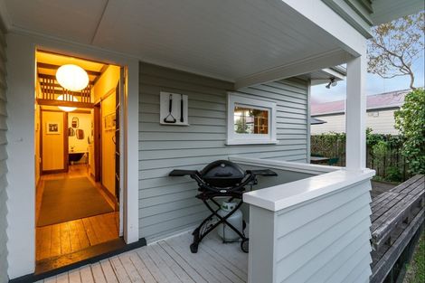 Photo of property in 220 Waitaha Road, Welcome Bay, Tauranga, 3112