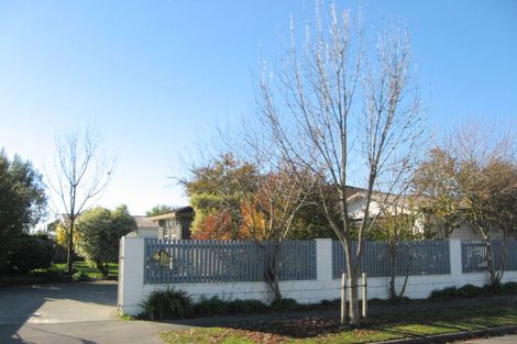 Photo of property in 8 Shenley Drive, Belfast, Christchurch, 8051