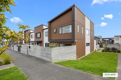 Photo of property in 27 Sun Orchid Avenue, Wiri, Auckland, 2104