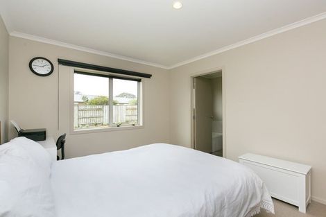 Photo of property in 15 Jules Crescent, Bell Block, New Plymouth, 4312