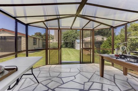 Photo of property in 206 Grimseys Road, Redwood, Christchurch, 8051