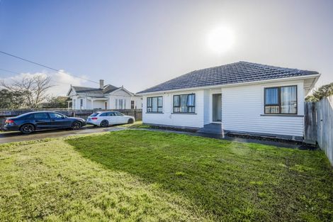 Photo of property in 36 Hunua Road, Papakura, 2110