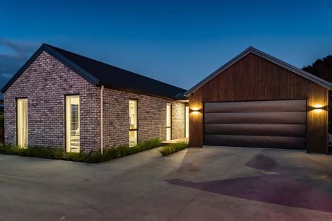 Photo of property in 18 Brywood Rise, Flagstaff, Hamilton, 3210