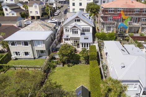 Photo of property in 1 Duke Street, Mount Victoria, Wellington, 6011