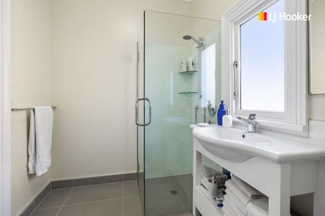 Photo of property in 11 Lundie Street, Roslyn, Dunedin, 9010