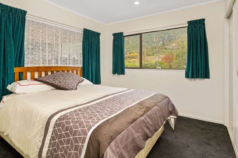 Photo of property in 21 Turners Road, Waikawa, Picton, 7220