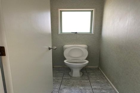 Photo of property in 14 Crail Court, Totara Heights, Auckland, 2105