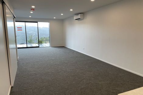 Photo of property in 10 Bee Lane, Whitby, Porirua, 5024