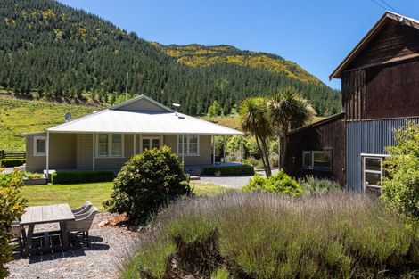 Photo of property in 1067 Taylor Pass Road, Taylor Pass, Blenheim, 7274