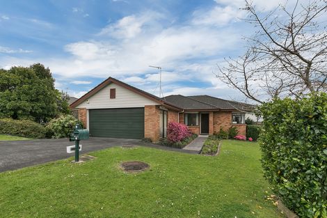 Photo of property in 4 Rush Creek Drive, Westgate, Auckland, 0614