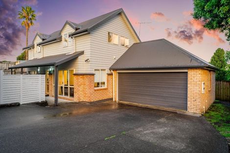 Photo of property in 305 Royal Road, Massey, Auckland, 0614