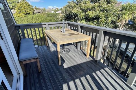 Photo of property in 1 Green Place, Richmond Heights, Taupo, 3330